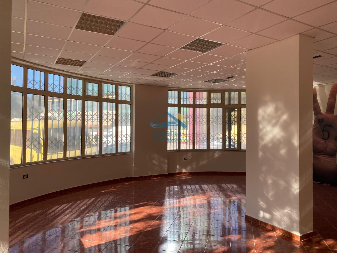 5 Rruga Demokracia, Vlore 9401